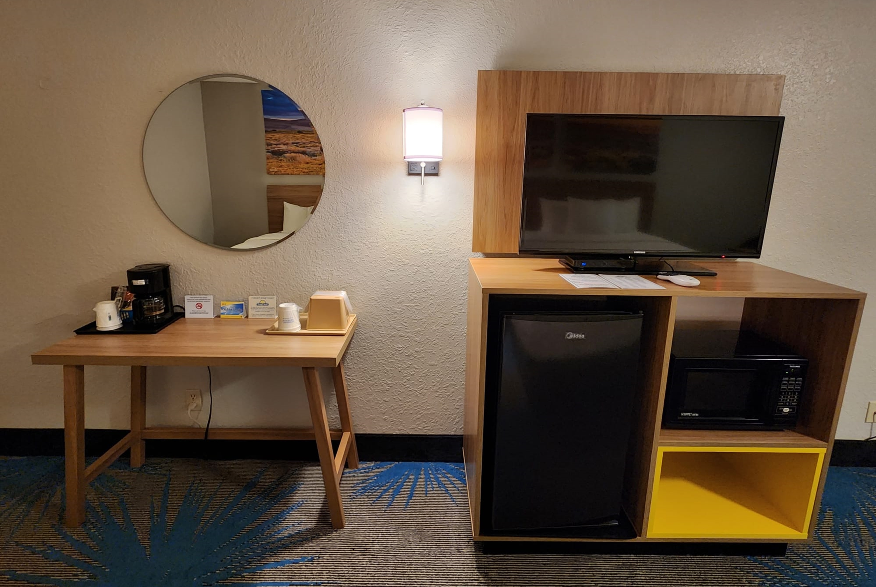 Guest room at the Days Inn by Wyndham Tucumcari in Tucumcari, New Mexico